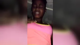 Baise une Sénégalaise de 20ans