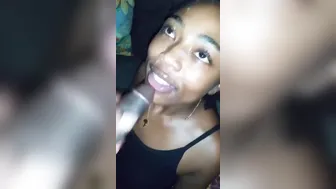 Elle suce très bien 2